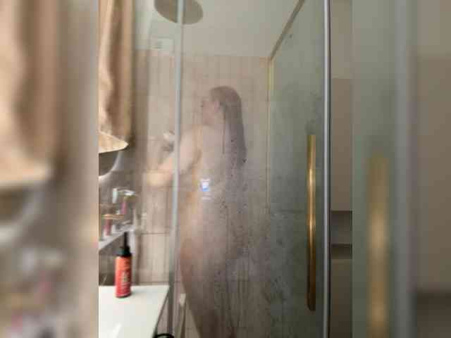 YourDreamWoman