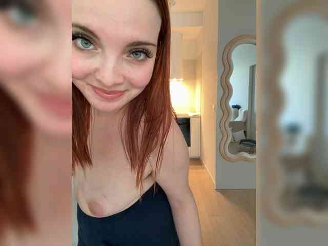 YourDreamWoman webcam
