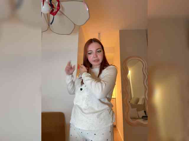 YourDreamWoman webcam