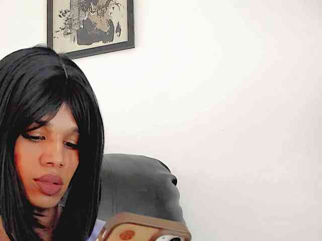ZendallaEbony Sex Cam Show