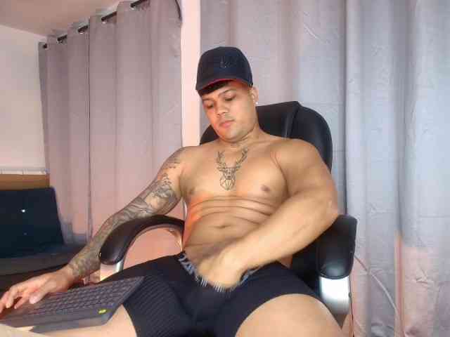 Ryan-1a Sex Cam Show