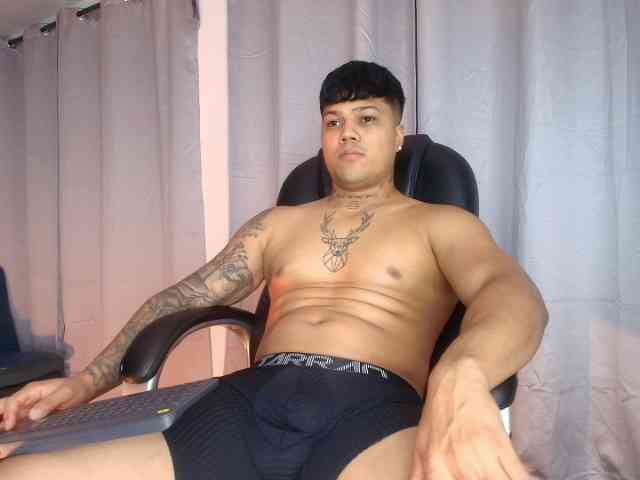Ryan-1a Sex Cam Show
