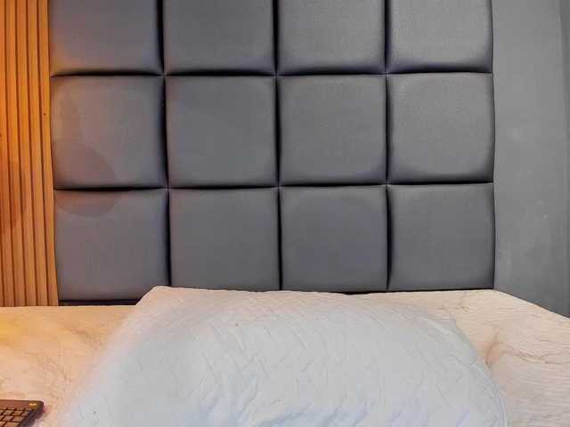 RUBY-ROSS live cam on BongaCams