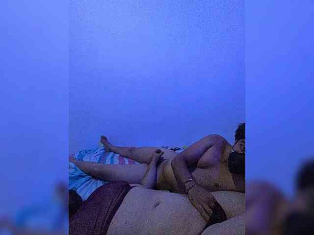 PureLustDuo webcam
