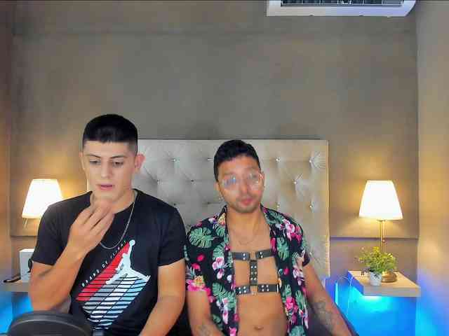 Duo_hot