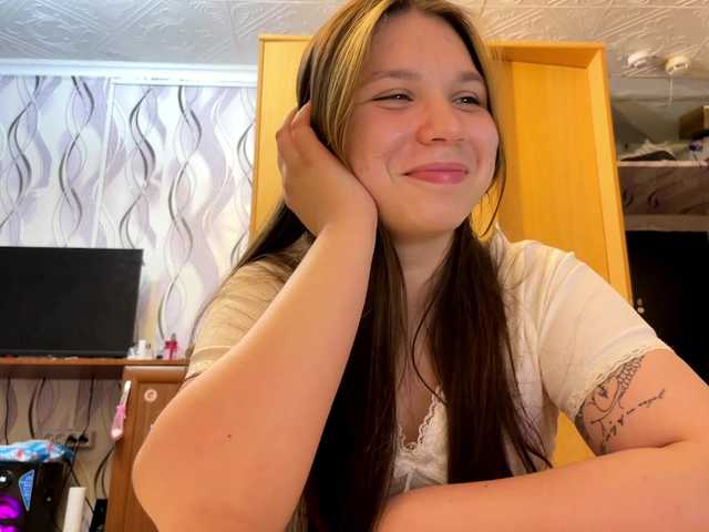 SunshineDice live cam on BongaCams