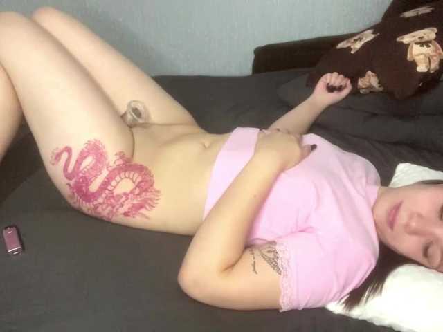 SunshineDice live cam on BongaCams