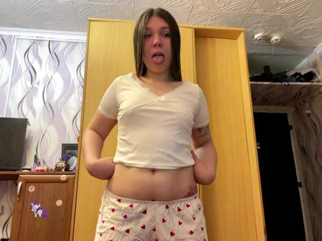 SunshineDice live cam on BongaCams