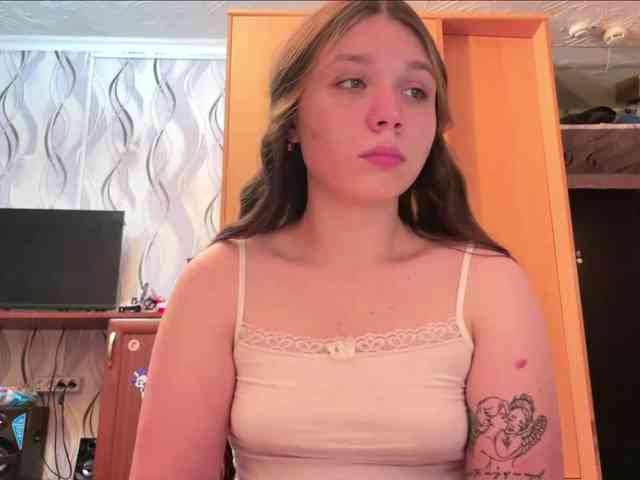 SunshineDice Live Webcam on BongaCams