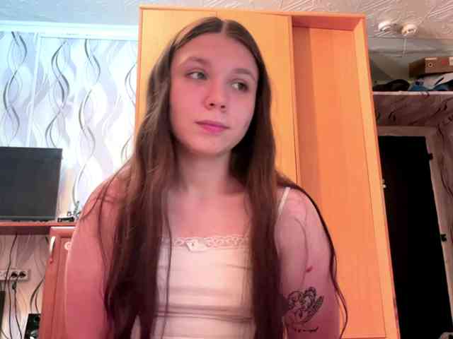 SunshineDice Live Webcam on BongaCams