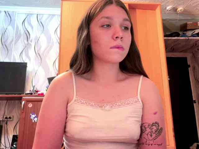 SunshineDice Live Webcam on BongaCams