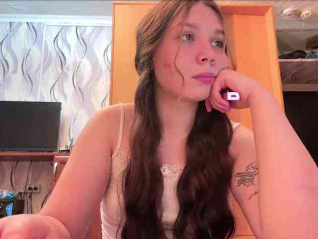 SunshineDice Live Webcam on BongaCams
