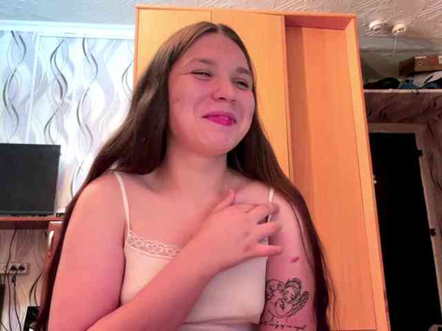 SunshineDice Live Webcam on BongaCams