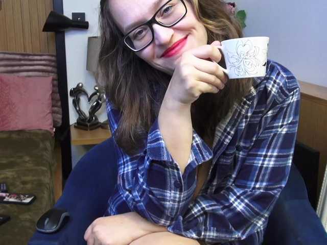 JasmineWhite live cam preview