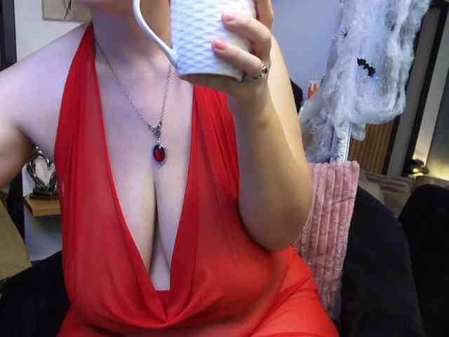 Modèle: JasmineWhite