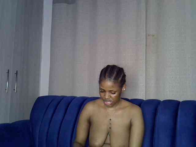 Sexxyylips webcam