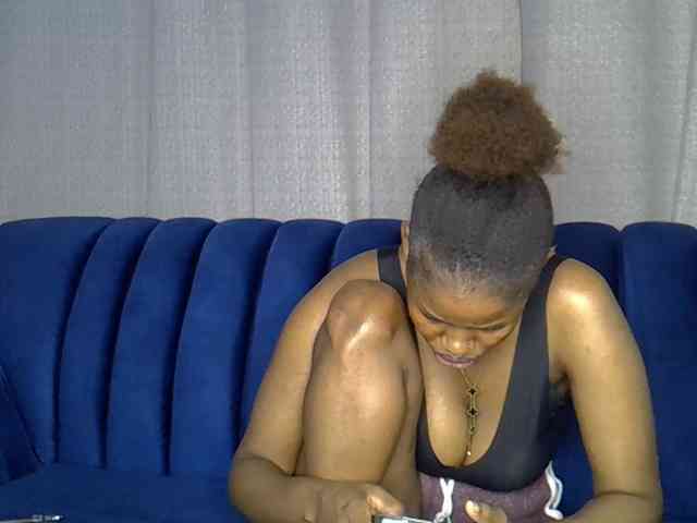 Sexxyylips webcam