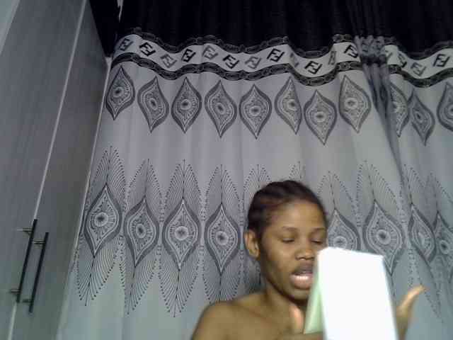 Sexxyylips webcam
