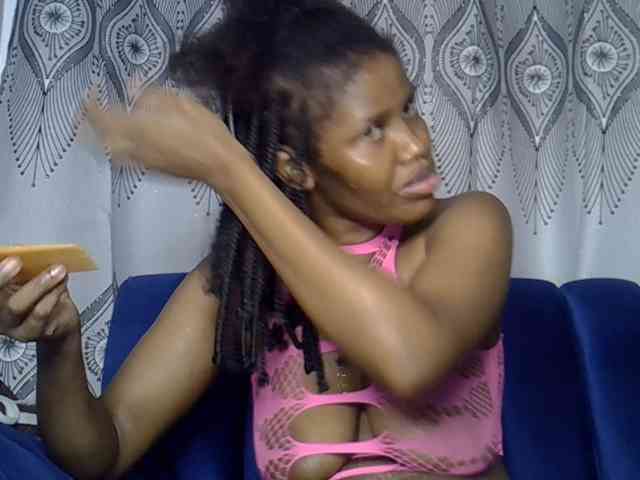 Sexxyylips webcam
