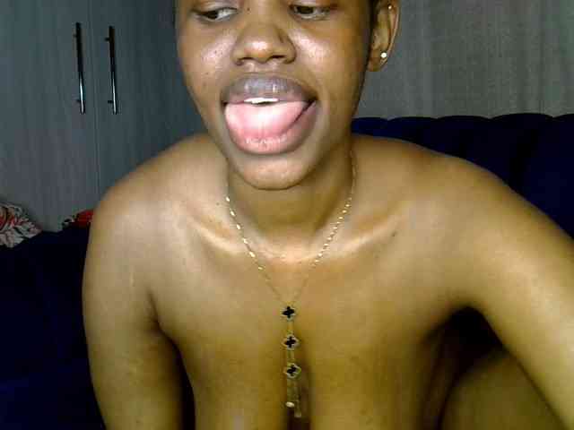 Sexxyylips webcam