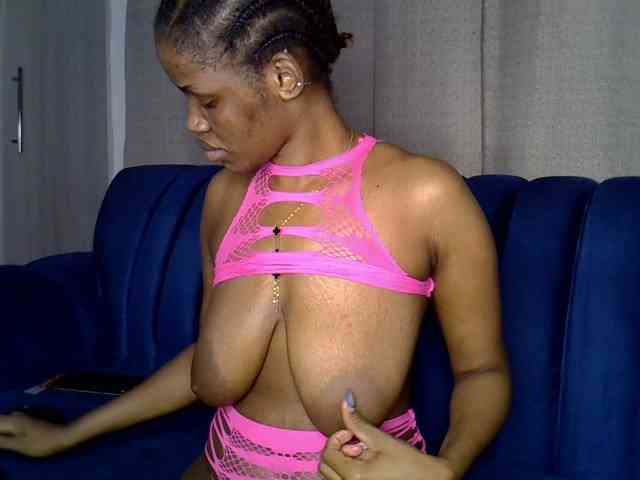 Sexxyylips Sexxyylips