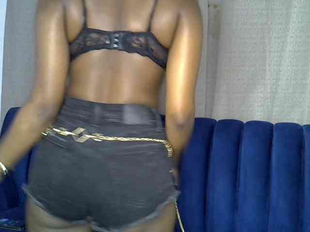 Sexxyylips webcam