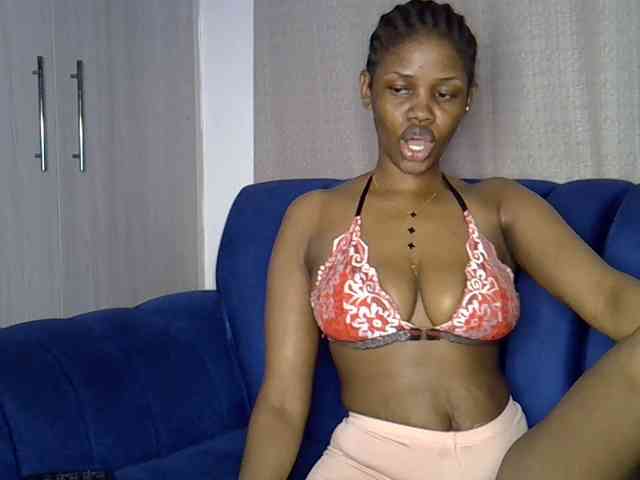Sexxyylips webcam
