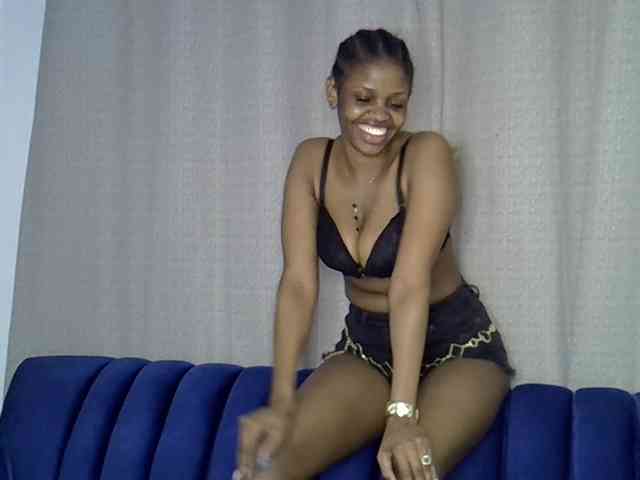 Sexxyylips webcam