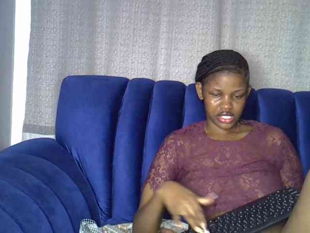 Sexxyylips webcam