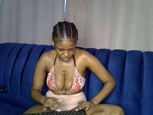 Sexxyylips webcam