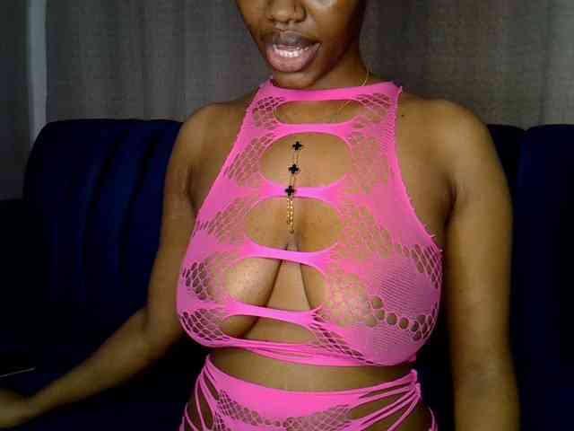 Sexxyylips webcam