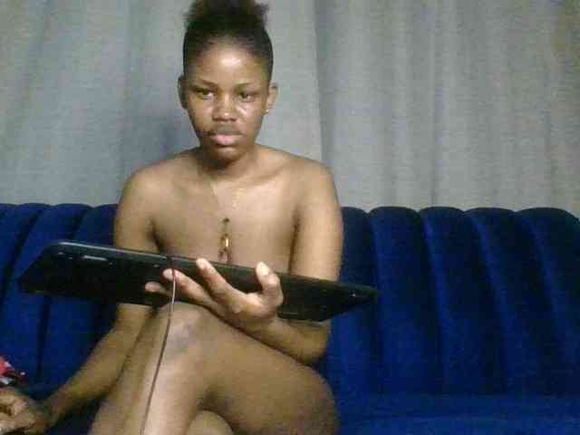 Sexxyylips webcam