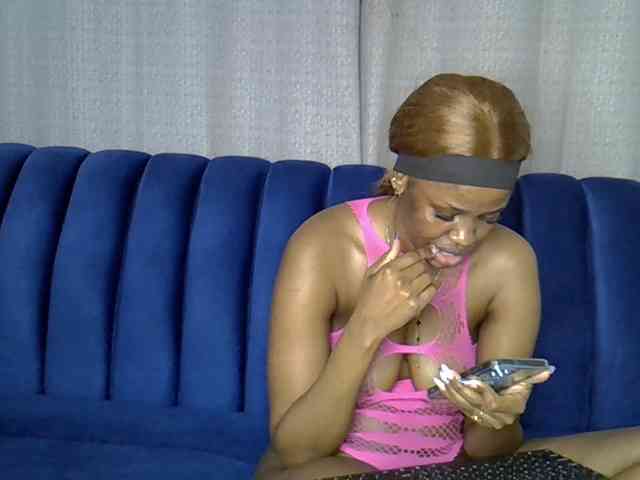 Sexxyylips webcam