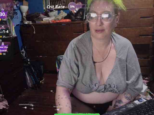 CurvySiren webcam