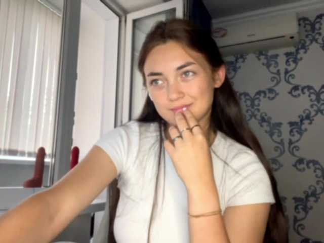 DelphaDiop live cam on BongaCams