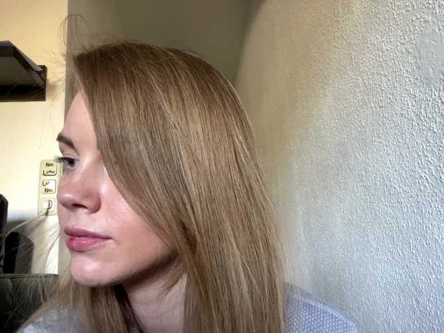 SunStrike live cam on BongaCams