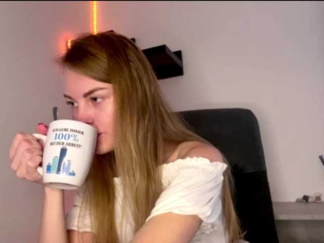 SunStrike live cam on BongaCams