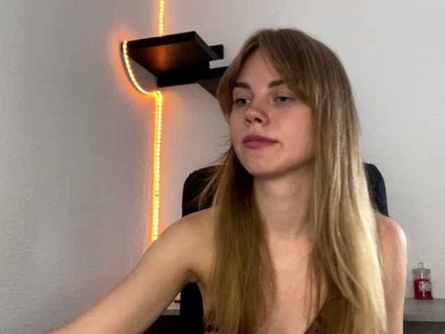 SunStrike live cam on BongaCams