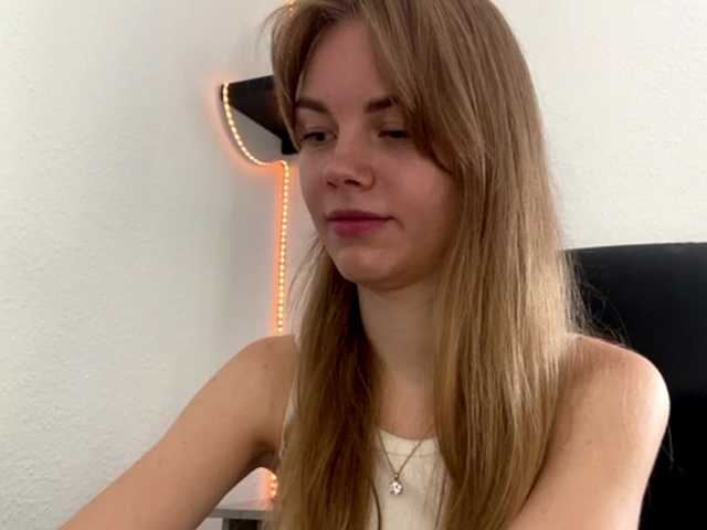 SunStrike live cam on BongaCams