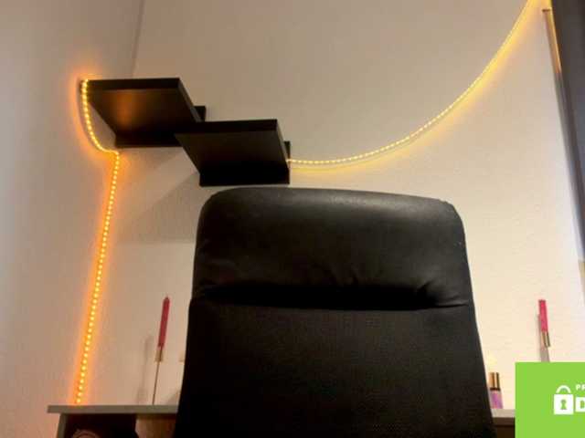 SunStrike live cam on BongaCams