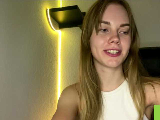 SunStrike live cam on BongaCams