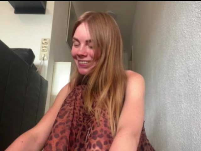 SunStrike live webcam show
