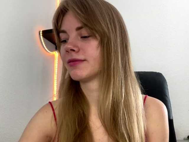 SunStrike live cam on BongaCams