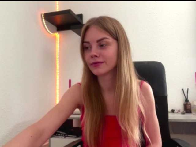 SunStrike live cam on BongaCams