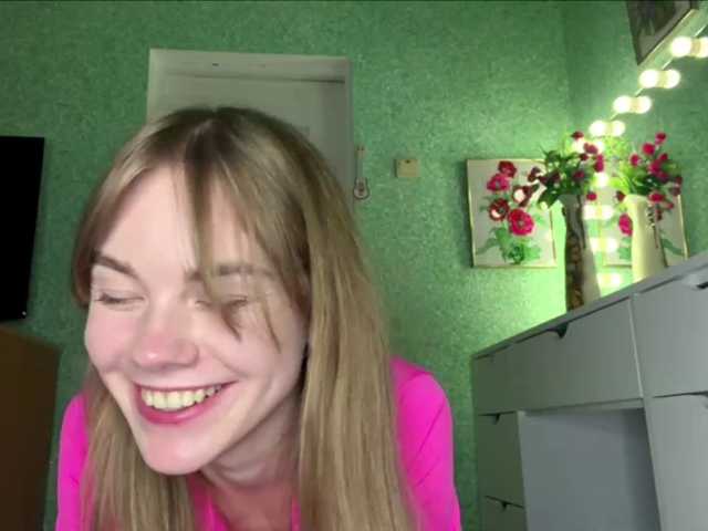 SunStrike live cam on BongaCams