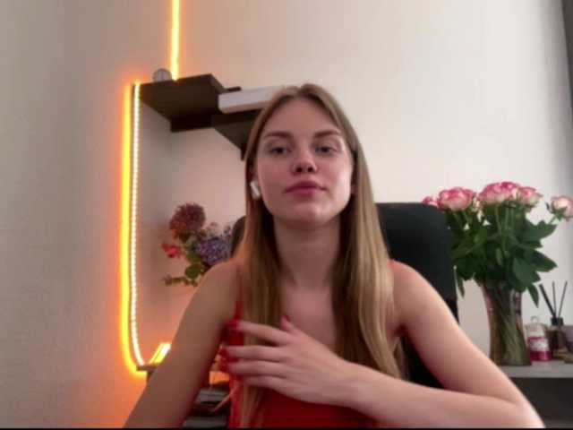 SunStrike live cam on BongaCams