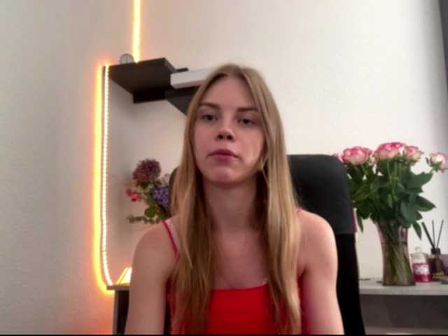 SunStrike live cam on BongaCams