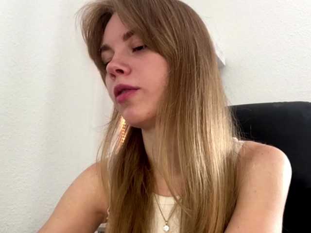 SunStrike live cam on BongaCams