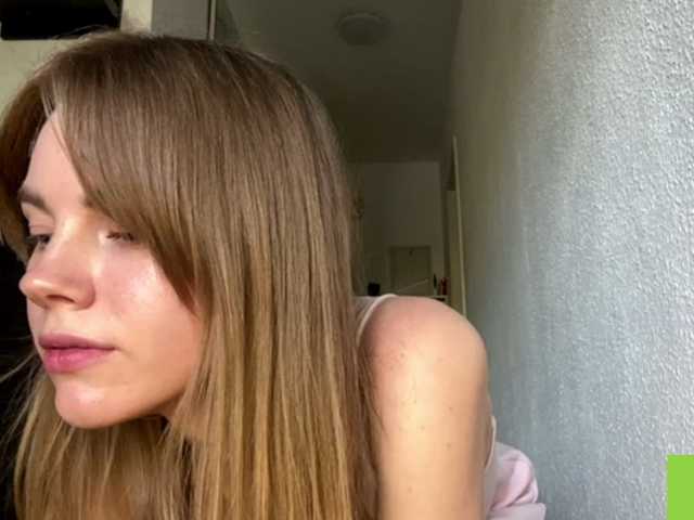 SunStrike live cam on BongaCams