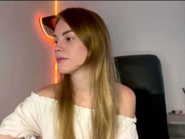 SunStrike live cam on BongaCams